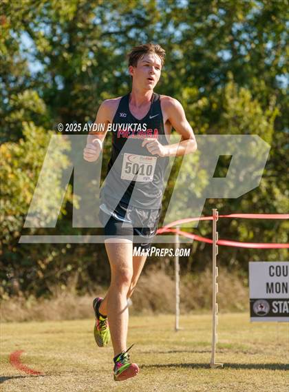 Thumbnail 3 in UIL Cross Country 5A District 9 Championships photogallery.