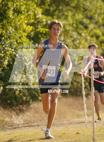 Thumbnail 1 in UIL Cross Country 5A District 9 Championships photogallery.
