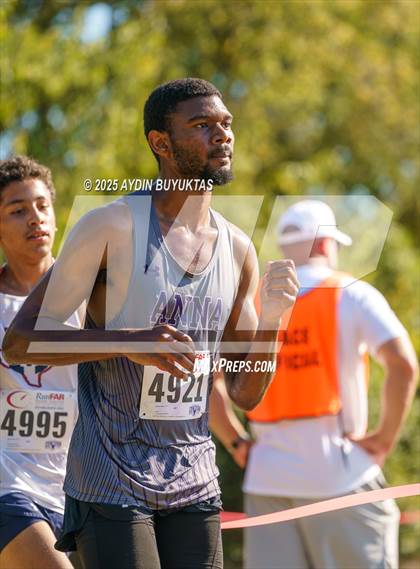 Thumbnail 3 in UIL Cross Country 5A District 9 Championships photogallery.