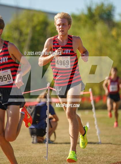 Thumbnail 3 in UIL Cross Country 5A District 9 Championships photogallery.