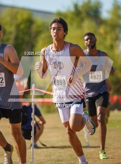 Thumbnail 2 in UIL Cross Country 5A District 9 Championships photogallery.