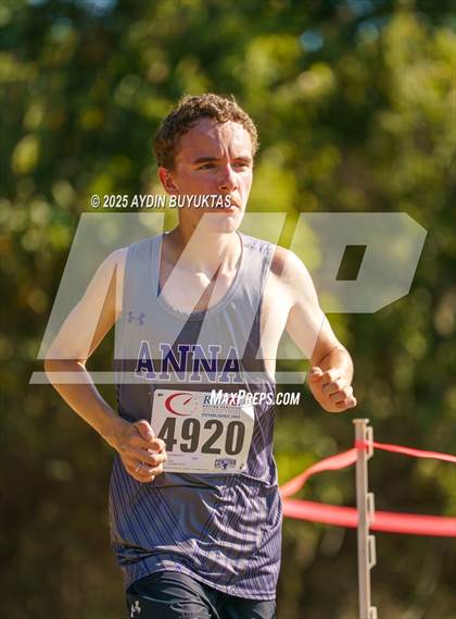 Thumbnail 1 in UIL Cross Country 5A District 9 Championships photogallery.