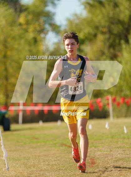 Thumbnail 3 in UIL Cross Country 5A District 9 Championships photogallery.