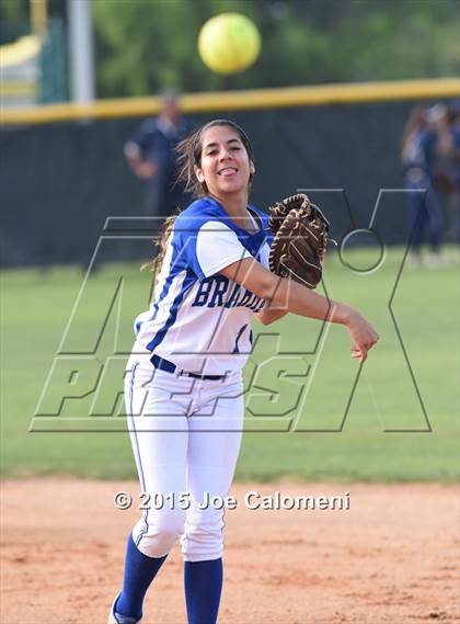 Thumbnail 1 in MacArthur [Douglas] vs O'Connor (UIL 6A Area Playoff) photogallery.