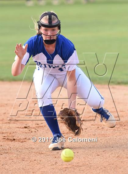 Thumbnail 3 in MacArthur [Douglas] vs O'Connor (UIL 6A Area Playoff) photogallery.