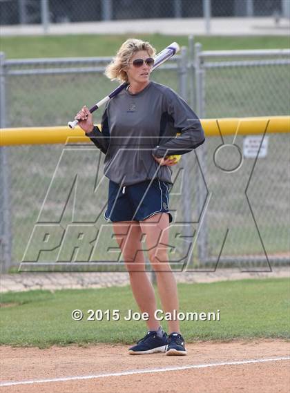 Thumbnail 1 in MacArthur [Douglas] vs O'Connor (UIL 6A Area Playoff) photogallery.