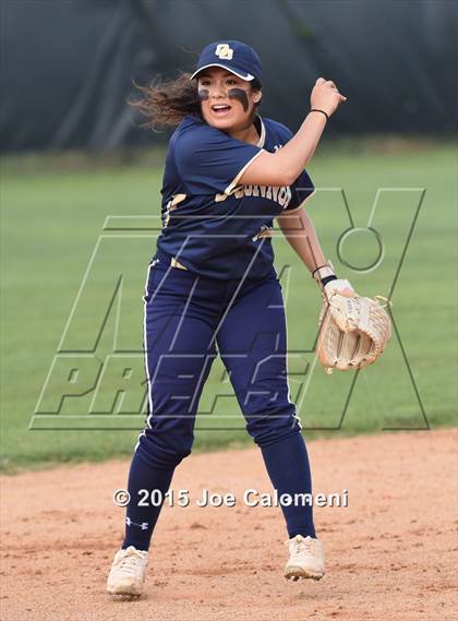 Thumbnail 2 in MacArthur [Douglas] vs O'Connor (UIL 6A Area Playoff) photogallery.