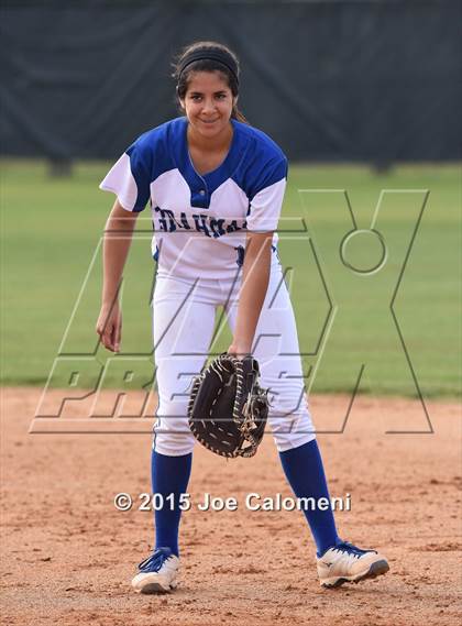 Thumbnail 1 in MacArthur [Douglas] vs O'Connor (UIL 6A Area Playoff) photogallery.