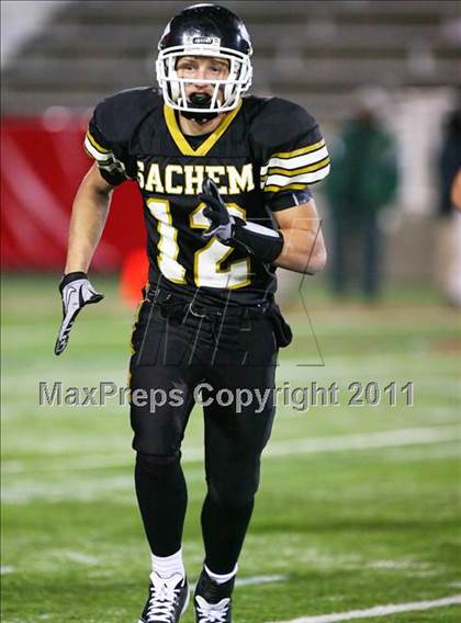 Thumbnail 1 in Sachem North vs. William Floyd (Section 11 Division 1 Final) photogallery.