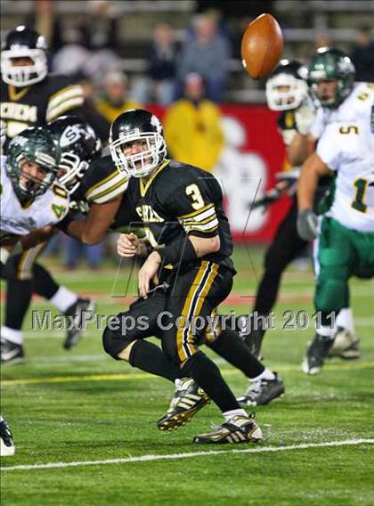 Thumbnail 2 in Sachem North vs. William Floyd (Section 11 Division 1 Final) photogallery.
