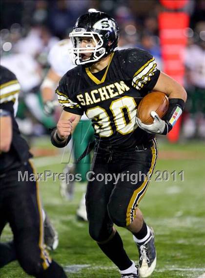 Thumbnail 2 in Sachem North vs. William Floyd (Section 11 Division 1 Final) photogallery.