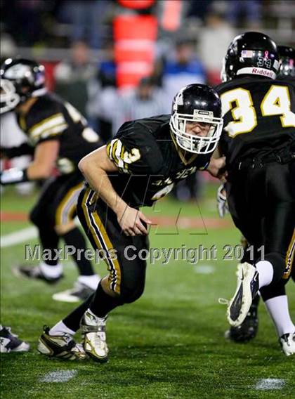 Thumbnail 1 in Sachem North vs. William Floyd (Section 11 Division 1 Final) photogallery.