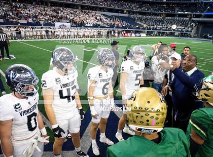 Thumbnail 1 in Vandegrift vs. DeSoto (UIL 6A D2 Final) photogallery.