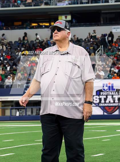 Thumbnail 2 in Vandegrift vs. DeSoto (UIL 6A D2 Final) photogallery.