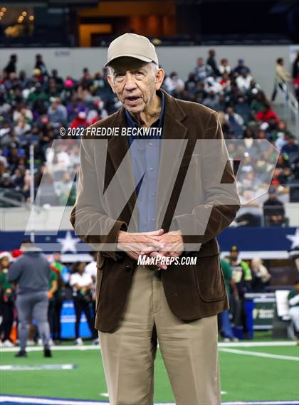Thumbnail 3 in Vandegrift vs. DeSoto (UIL 6A D2 Final) photogallery.