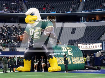 Thumbnail 3 in Vandegrift vs. DeSoto (UIL 6A D2 Final) photogallery.