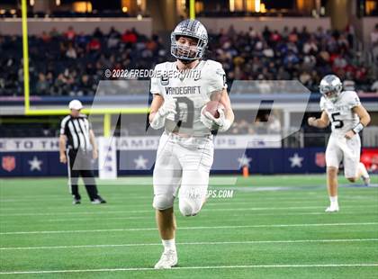 Thumbnail 2 in Vandegrift vs. DeSoto (UIL 6A D2 Final) photogallery.