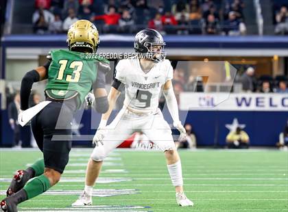 Thumbnail 2 in Vandegrift vs. DeSoto (UIL 6A D2 Final) photogallery.