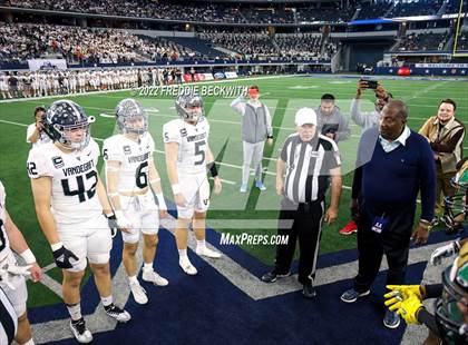 Thumbnail 3 in Vandegrift vs. DeSoto (UIL 6A D2 Final) photogallery.