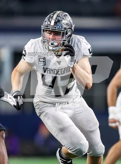 Thumbnail 2 in Vandegrift vs. DeSoto (UIL 6A D2 Final) photogallery.