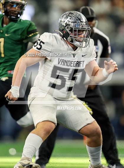 Thumbnail 1 in Vandegrift vs. DeSoto (UIL 6A D2 Final) photogallery.