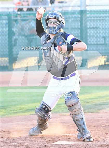 Thumbnail 3 in Cathedral Prep vs. Payson (Wolves Classic Tournament) photogallery.