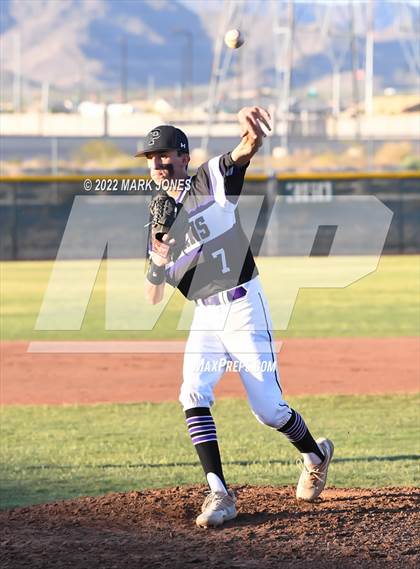 Thumbnail 3 in Cathedral Prep vs. Payson (Wolves Classic Tournament) photogallery.