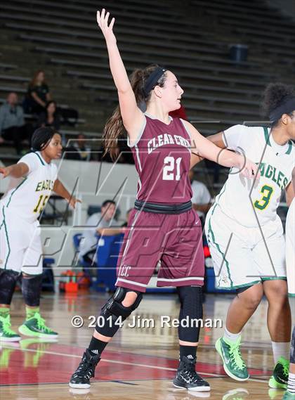 Thumbnail 1 in Clear Creek vs. Cypress Falls (McDonald's Texas Invitational) photogallery.