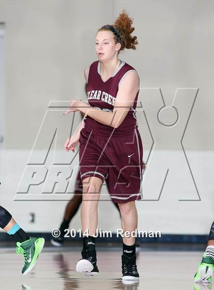Thumbnail 3 in Clear Creek vs. Cypress Falls (McDonald's Texas Invitational) photogallery.