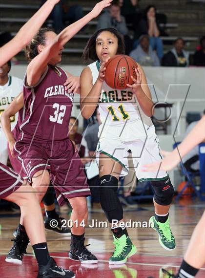 Thumbnail 2 in Clear Creek vs. Cypress Falls (McDonald's Texas Invitational) photogallery.