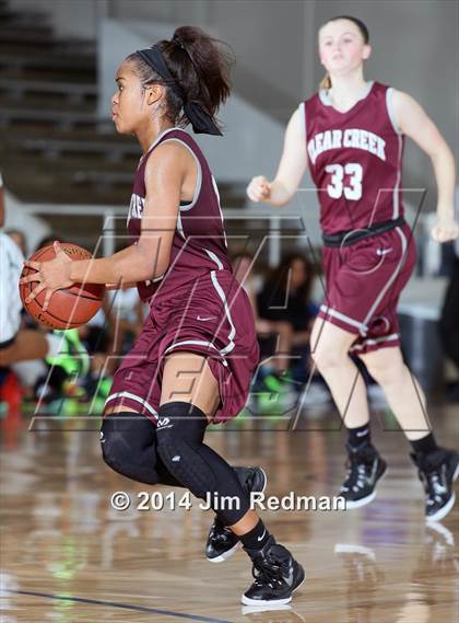 Thumbnail 2 in Clear Creek vs. Cypress Falls (McDonald's Texas Invitational) photogallery.