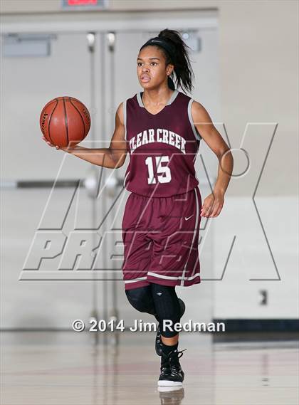 Thumbnail 2 in Clear Creek vs. Cypress Falls (McDonald's Texas Invitational) photogallery.