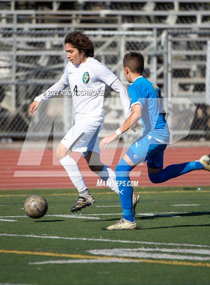 Thumbnail 2 in Grossmont vs. Valley Center photogallery.