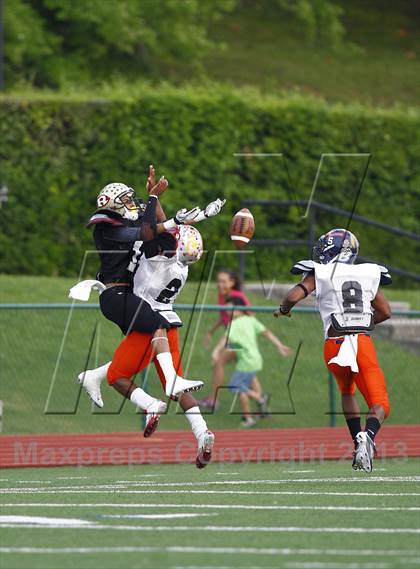 Thumbnail 1 in Tennessee vs. Georgia (All-Star Game) photogallery.