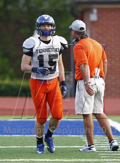 Thumbnail 1 in Tennessee vs. Georgia (All-Star Game) photogallery.