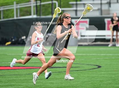 Thumbnail 1 in Daniel Hand vs. New Fairfield (CIAC Class M Final) photogallery.