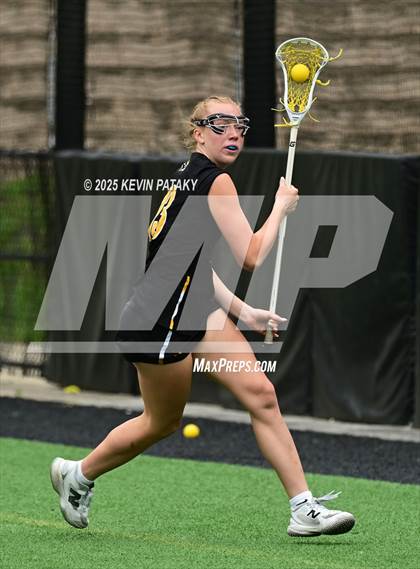 Thumbnail 3 in Daniel Hand vs. New Fairfield (CIAC Class M Final) photogallery.