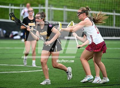 Thumbnail 2 in Daniel Hand vs. New Fairfield (CIAC Class M Final) photogallery.