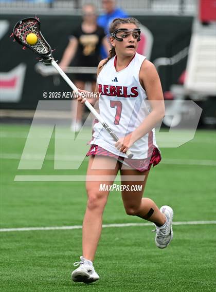 Thumbnail 2 in Daniel Hand vs. New Fairfield (CIAC Class M Final) photogallery.
