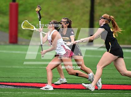 Thumbnail 3 in Daniel Hand vs. New Fairfield (CIAC Class M Final) photogallery.