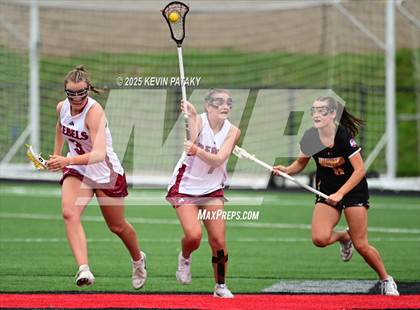 Thumbnail 3 in Daniel Hand vs. New Fairfield (CIAC Class M Final) photogallery.