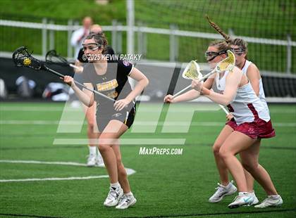 Thumbnail 2 in Daniel Hand vs. New Fairfield (CIAC Class M Final) photogallery.