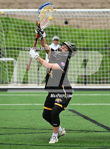 Thumbnail 2 in Daniel Hand vs. New Fairfield (CIAC Class M Final) photogallery.