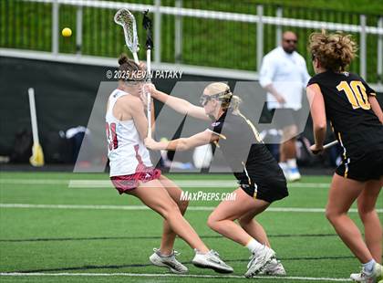 Thumbnail 3 in Daniel Hand vs. New Fairfield (CIAC Class M Final) photogallery.