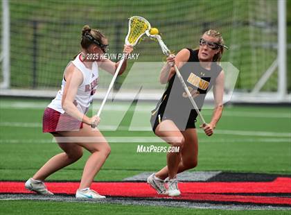 Thumbnail 2 in Daniel Hand vs. New Fairfield (CIAC Class M Final) photogallery.