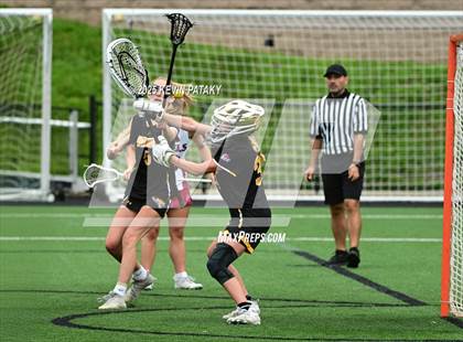 Thumbnail 2 in Daniel Hand vs. New Fairfield (CIAC Class M Final) photogallery.