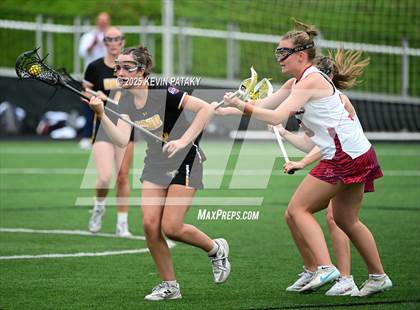 Thumbnail 3 in Daniel Hand vs. New Fairfield (CIAC Class M Final) photogallery.