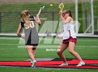 Thumbnail 2 in Daniel Hand vs. New Fairfield (CIAC Class M Final) photogallery.