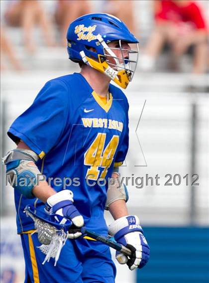 Thumbnail 2 in West Islip vs Syosset (NYSPHSAA Class A Regional Final) photogallery.