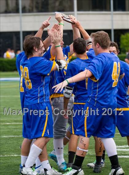 Thumbnail 1 in West Islip vs Syosset (NYSPHSAA Class A Regional Final) photogallery.